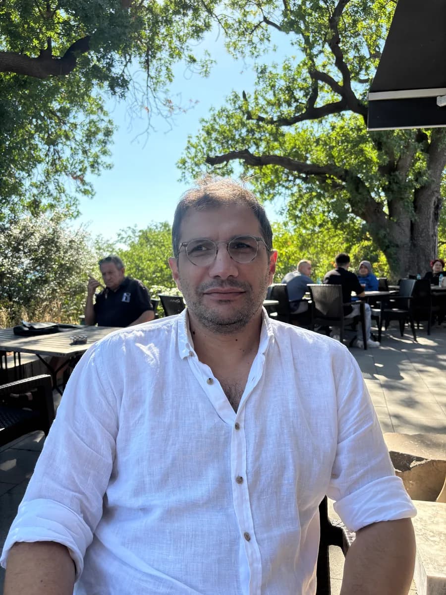 Yasin Songur, Kurucu Ortak